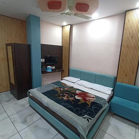 Hotel Shree Krishna Palace Ujjain Dış mekan fotoğraf