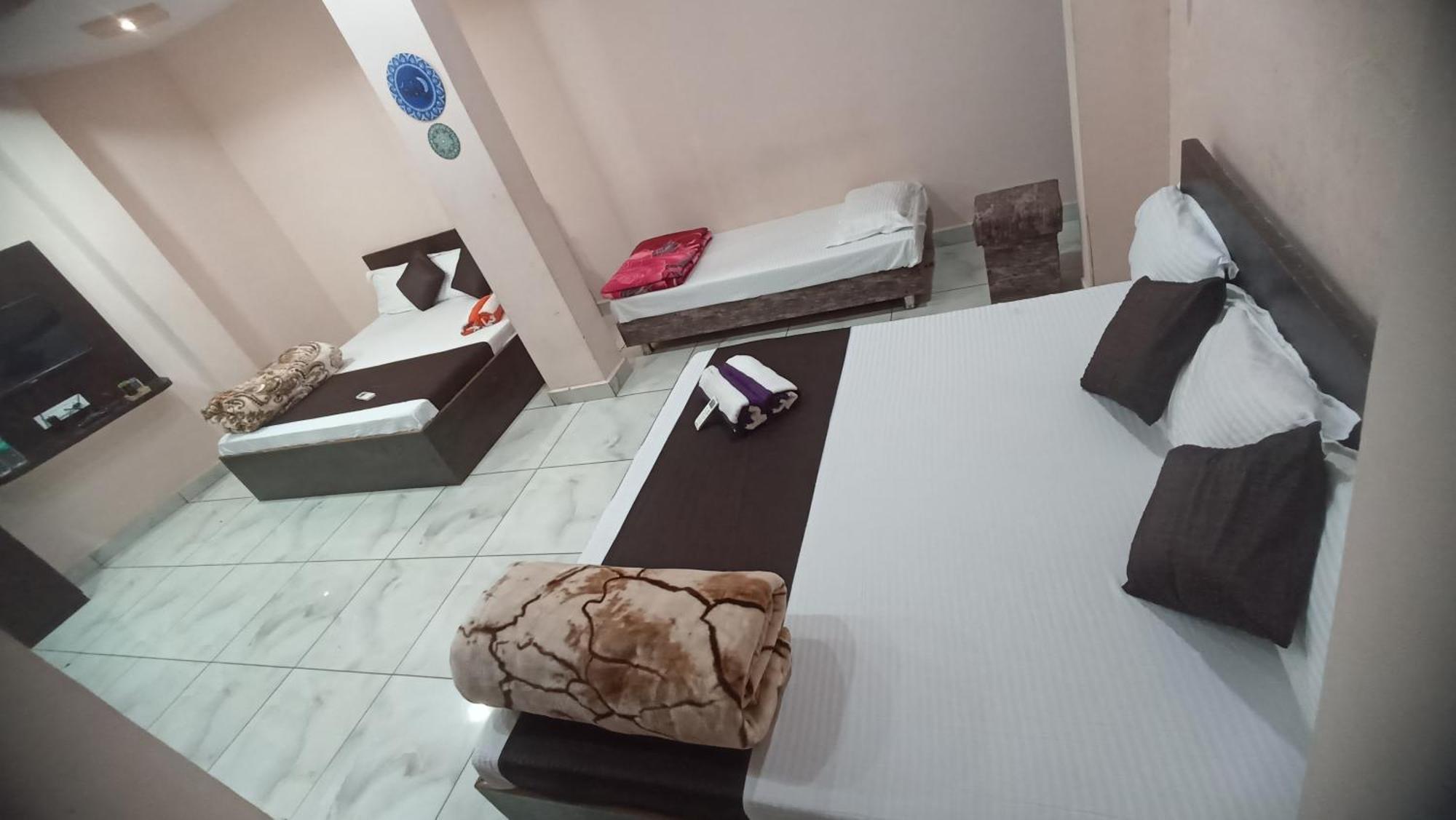 Hotel Shree Krishna Palace Ujjain Dış mekan fotoğraf